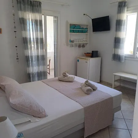 Amalthea Schinousa 公寓 Schoinoussa